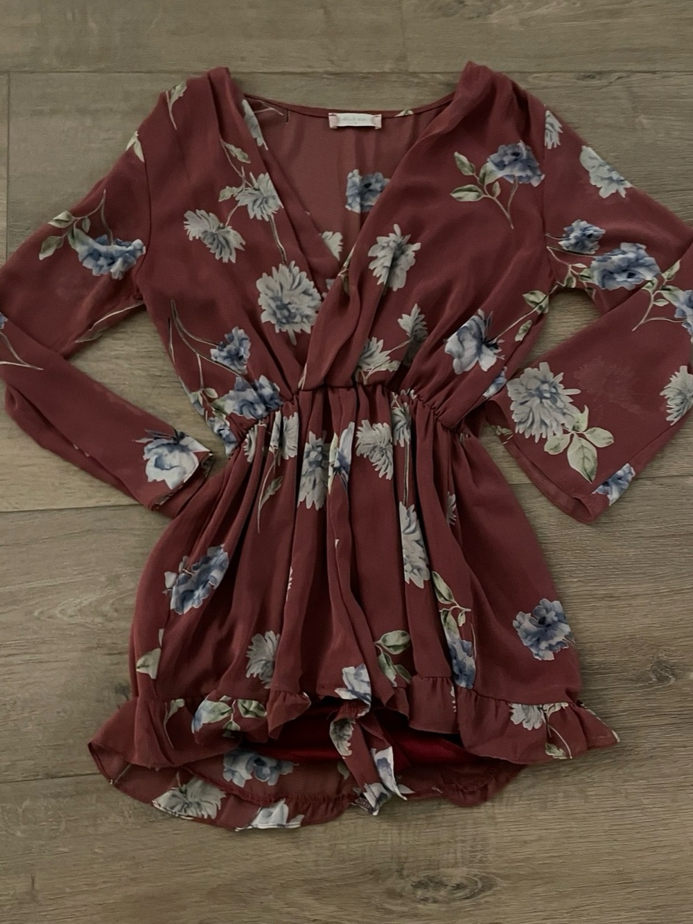 Altar’d State Floral Long Sleeve Romper Dress in magenta Size Small Like New